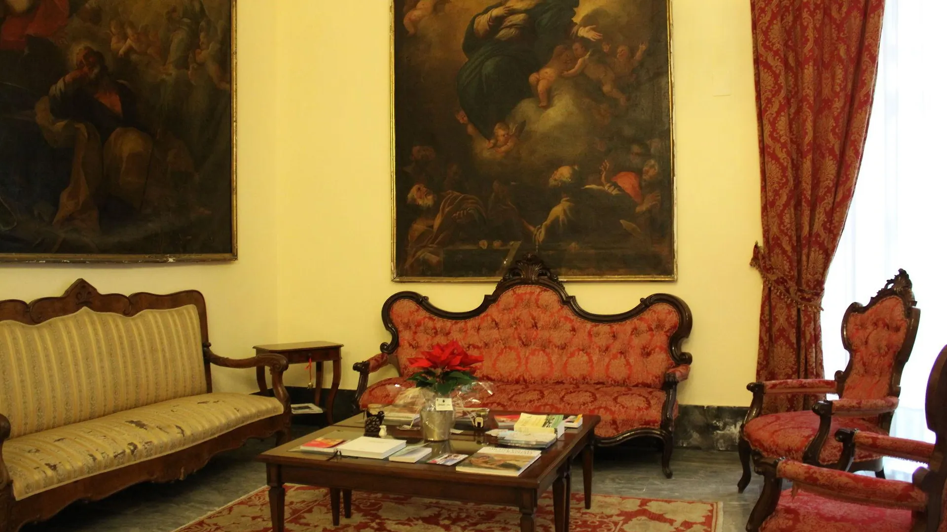 Hotel Casa Tolentino Napoli 3*,  Italia